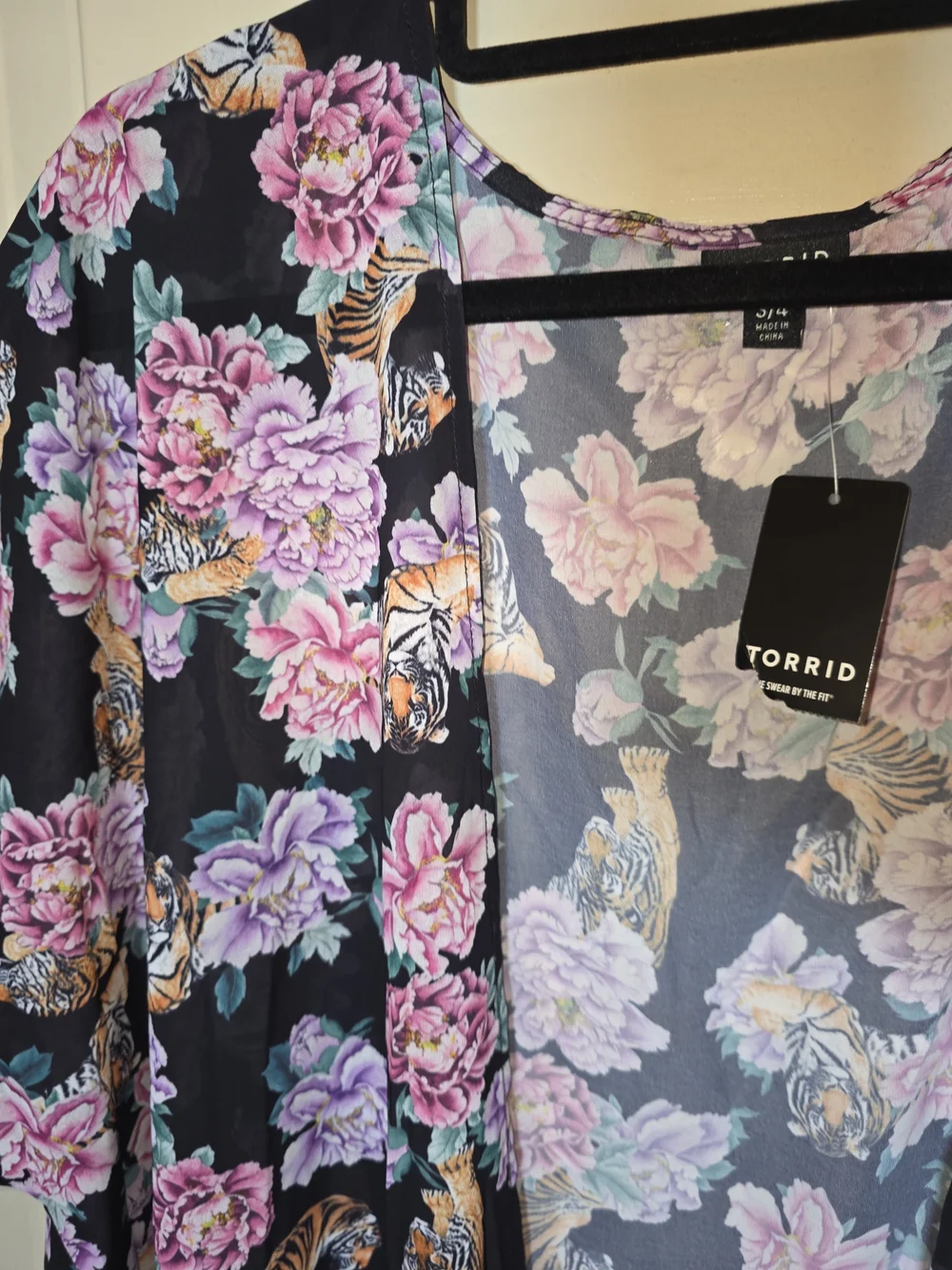 Torrid Tiger & Floral High-Low Kimono Cover Up Size 3/4 NWT Boho Festival